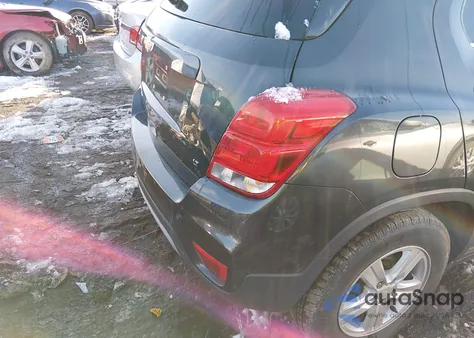 2018 Chevrolet Trax Lt из США, поврежденный, VIN 3GNCJPSB7JL368057